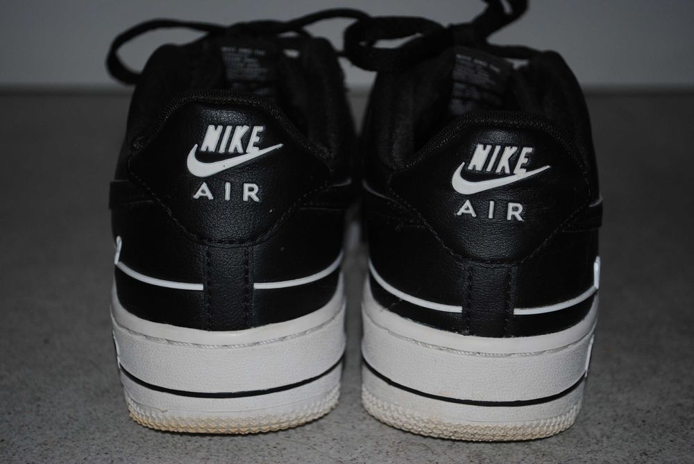 Buty sportowe Nike Air Force 1 LV8 3 GS roz 37,5 skóra