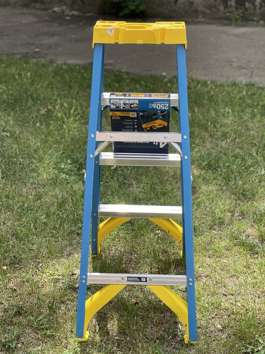 ФІРМОВА Стремянка Драбина WERNER 122См Оригінал USA