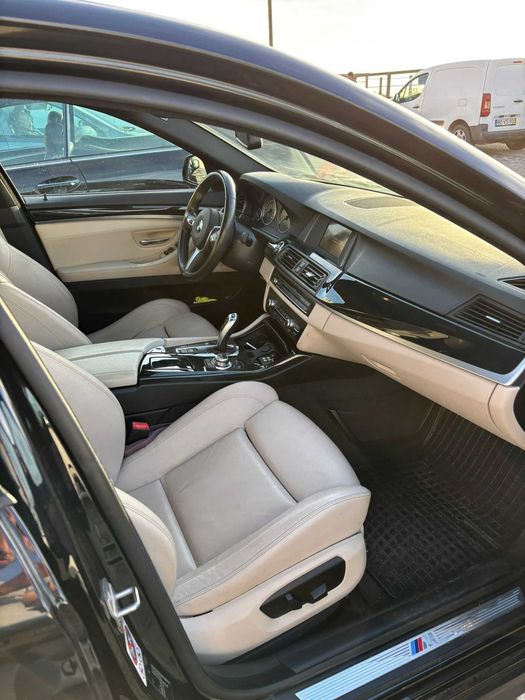 Carrinha BMW 520d pack M