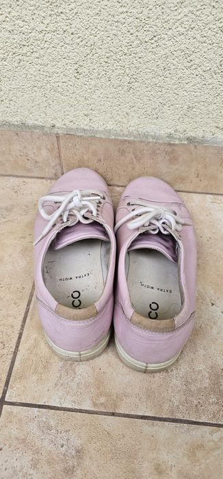 Damskie buty skórzane ECCO rozmiar 40 wkładka 25,5cm używane