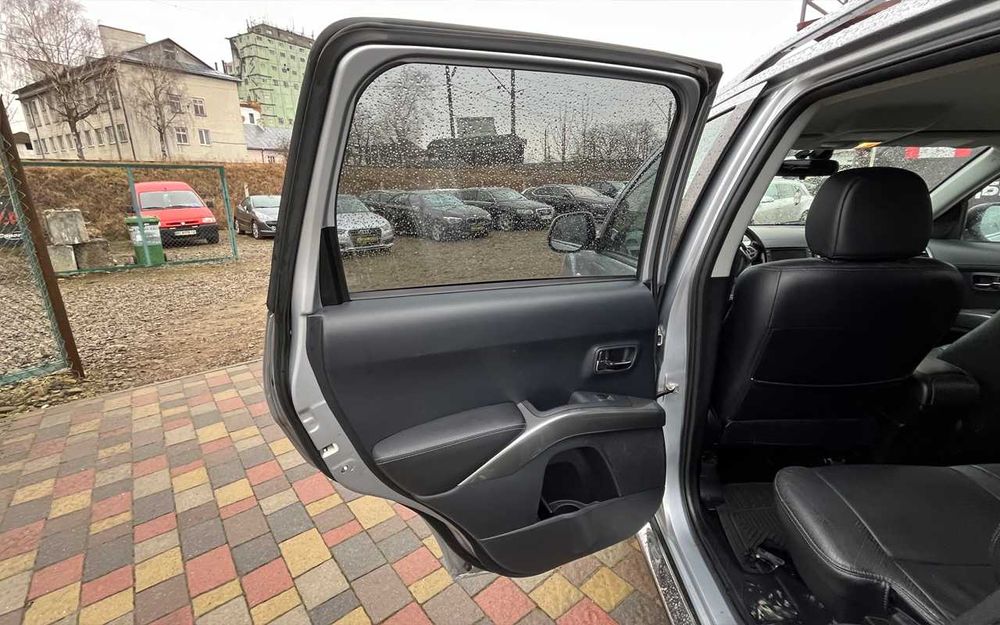 Peugeot 4007 2009