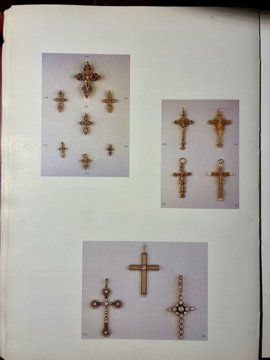 Raro livro: Coleçao de Jóias da Casa Museu Marta Ortigão Sampaio