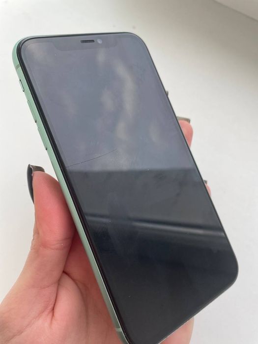 Терміново продам IPhone 11