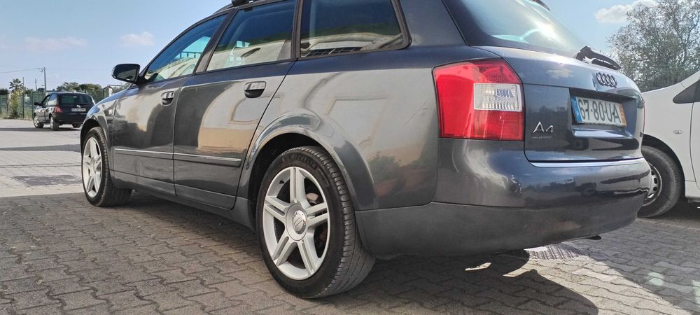 Audi A4 1.9 Tdi 130cv  2002