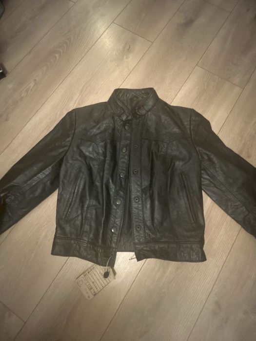Nowa skorzana kurtka