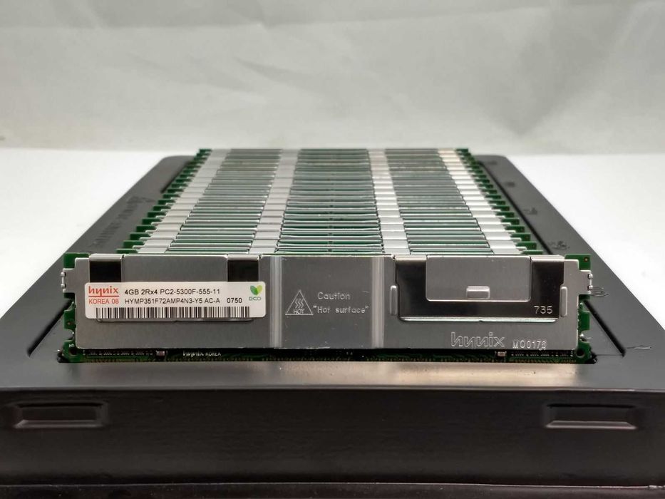 Серверна DDR2 4GB / 8GB 5300F 667MHz ECC REG (буферизована)