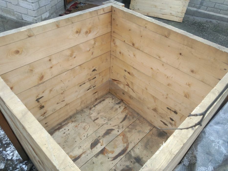 деревянный ящик, усиленный