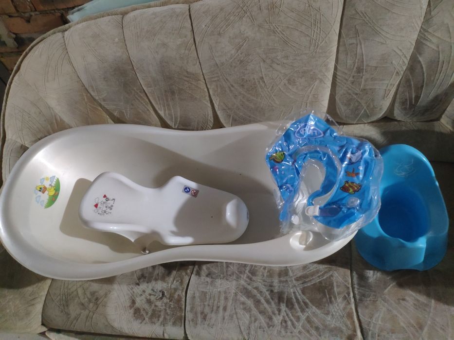 Ванна, гірка нековзаюча, круг