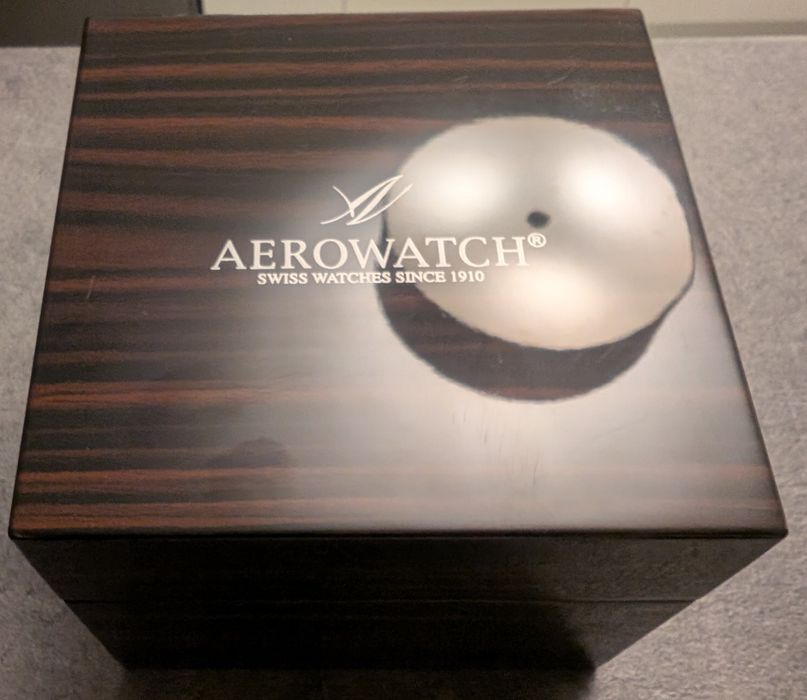 Aerowatch Les Grandes Classiques Automatique 60979-AA01