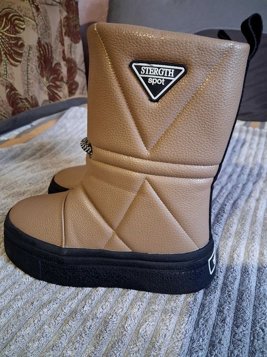 Черевики -уги еко-шкіра  для дівчинки