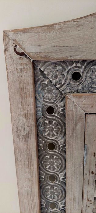 Wyjątkowe, unikatowe lustro wiszące w stylu retro