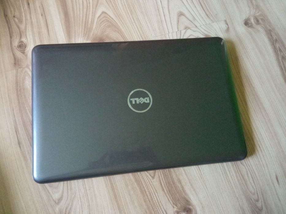 Laptop Dell + Sprzęt Ochładzający