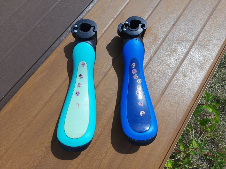 Dwa siodełka do hulajnogi do dziecka