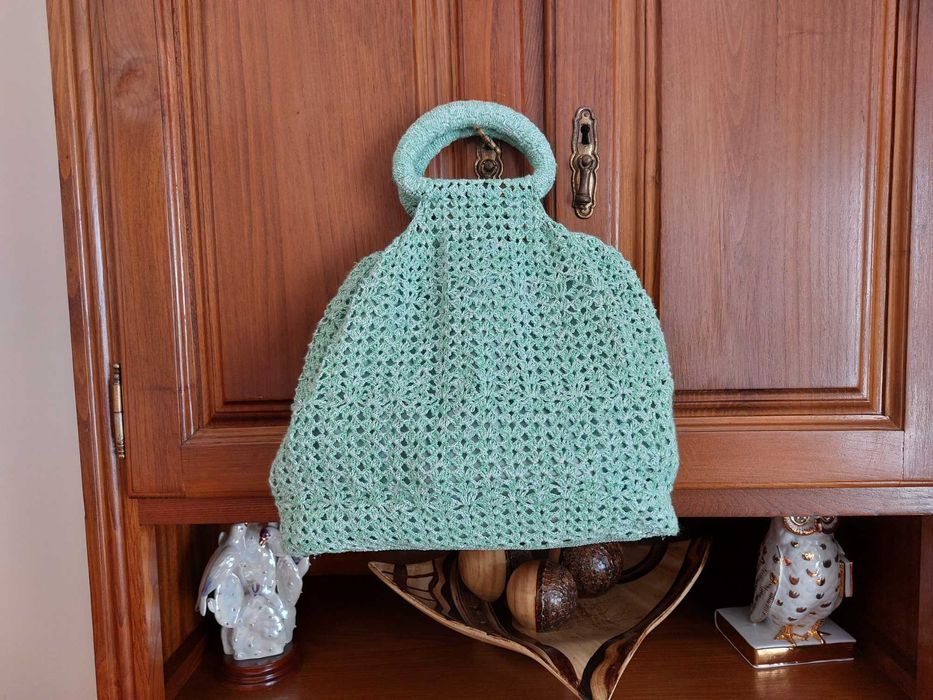 Bolsas em croché novas
