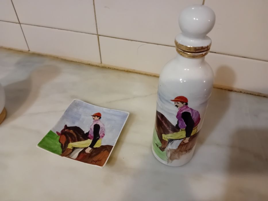 Conjunto de Peças em Loiça Antigas