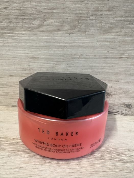 Ted Baker Peony & Camellia Krem do ciała i rąk 300ml