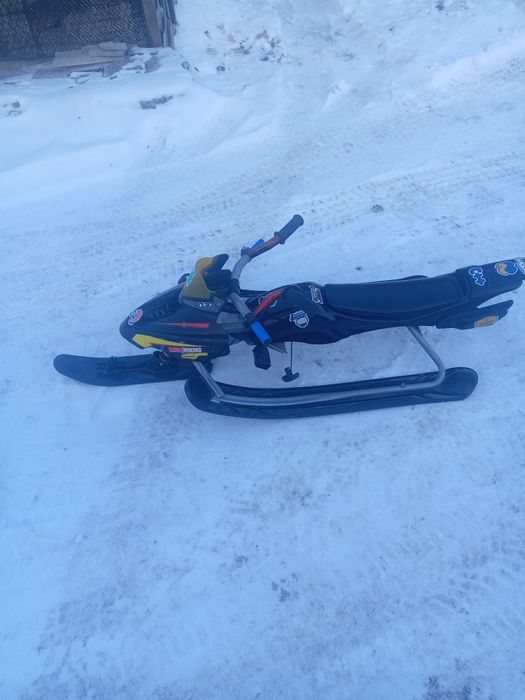 Санки в хорошом состоянии ,