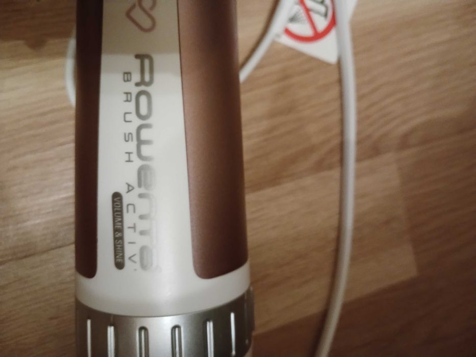 Фен-щітка Rowenta CF 9540