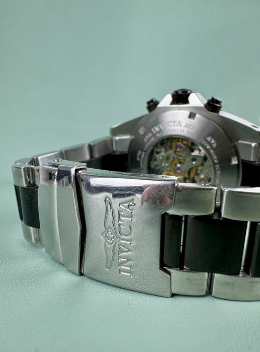 Часы наручные INVICTA Хронограф (Модель 4728)