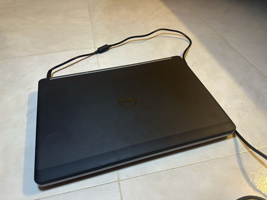 Ноутбук Dell Precision 7520.