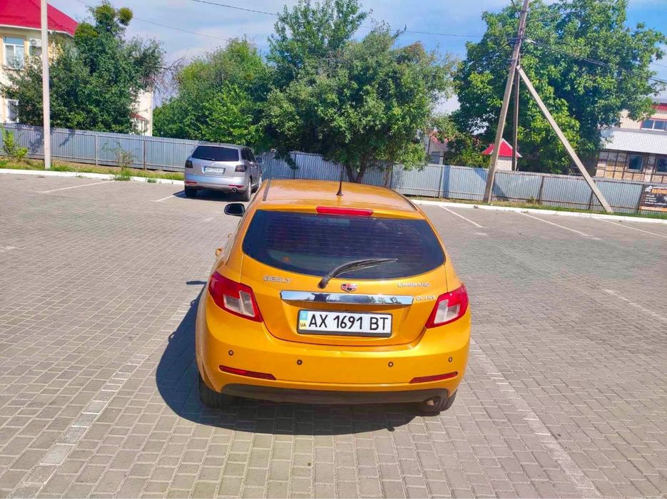 Geely emgrand ec7rv