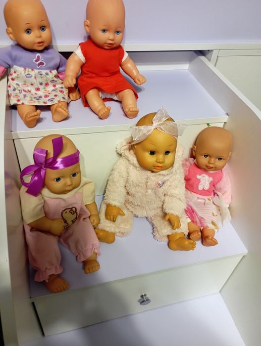 Ляльки для дівчинки