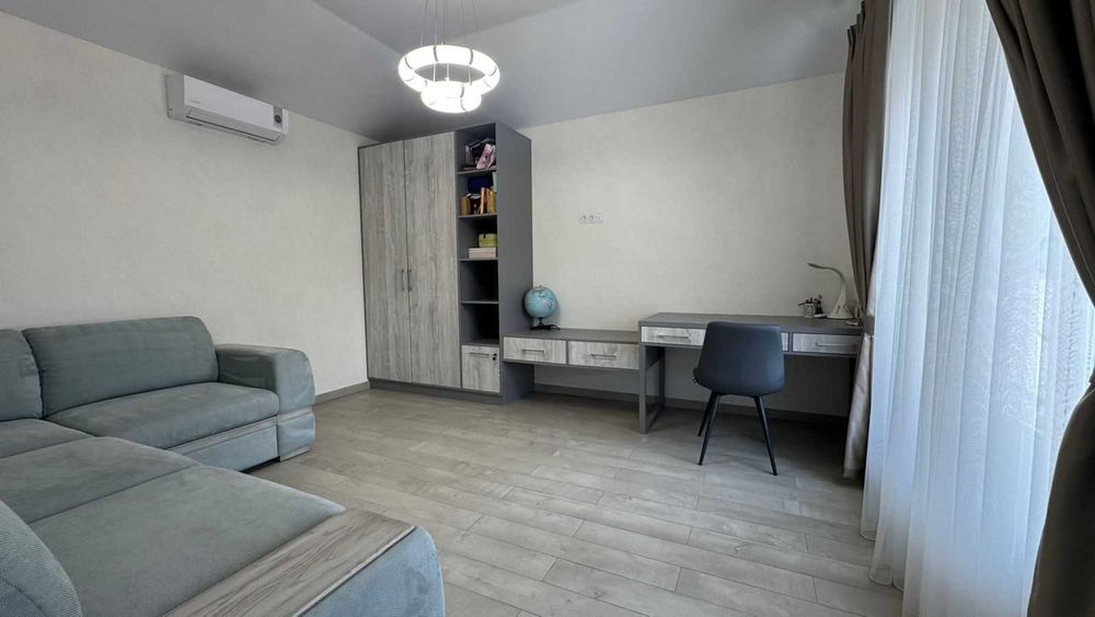 Продам дом в Совиньоне