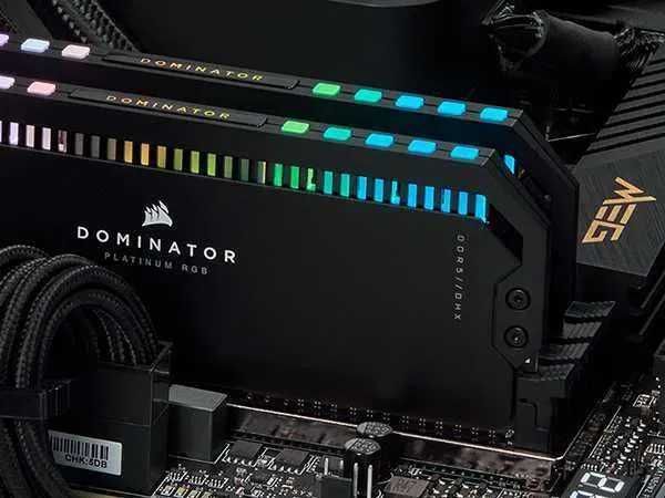 Corsair Dominator Platinum RGB 64GB (2x32GB) DDR5-6000MHz (AMD Expo/Intel XMP) CL30