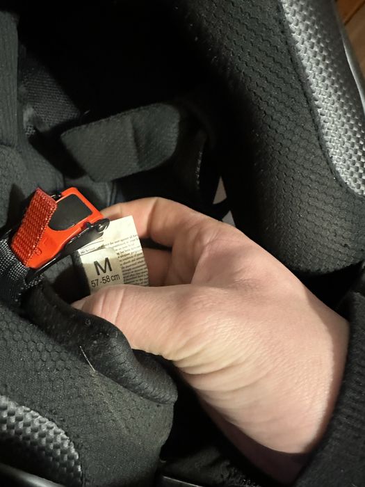 Продам  майже новий