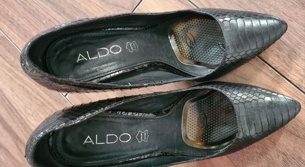 Czarne Szpilki Aldo 38