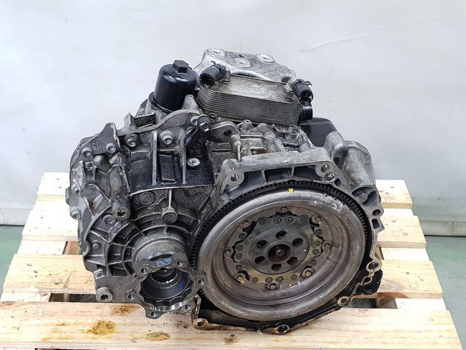 CAIXA DE VELOCIDADES VOLKSWAGEN TOURAN 5T1 REF. QMM