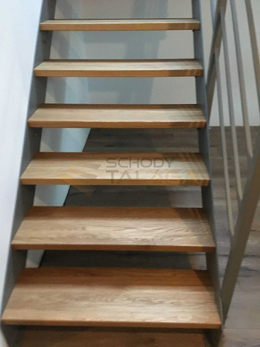 Schody metalowe loft wypalane laserowo