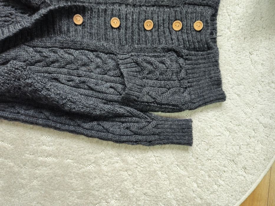 WoolOvers kardigan sweter 100% wełna pure wool warkocze guziki szary S