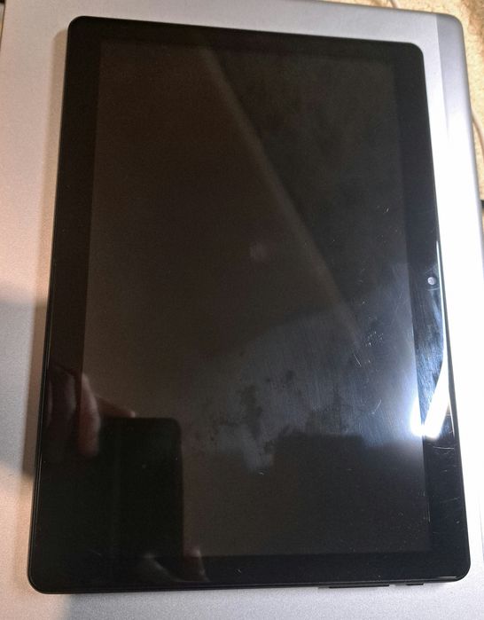 Продам на заачасти планшет Pixus joker 3/32