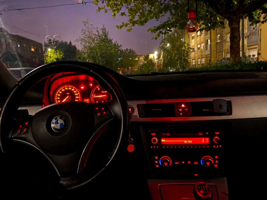 BMW 320 — fotografia 5