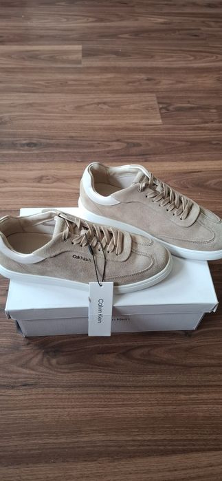 Оригінальні снікерси Calvin Klein  розмір 38