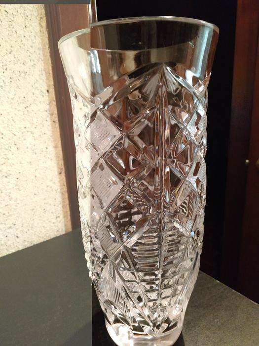 Красивые хрустальные вазы  Богемия.