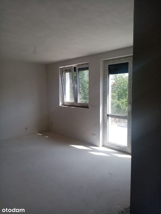 DOM, JERZMANOWO Działka 446 m2.