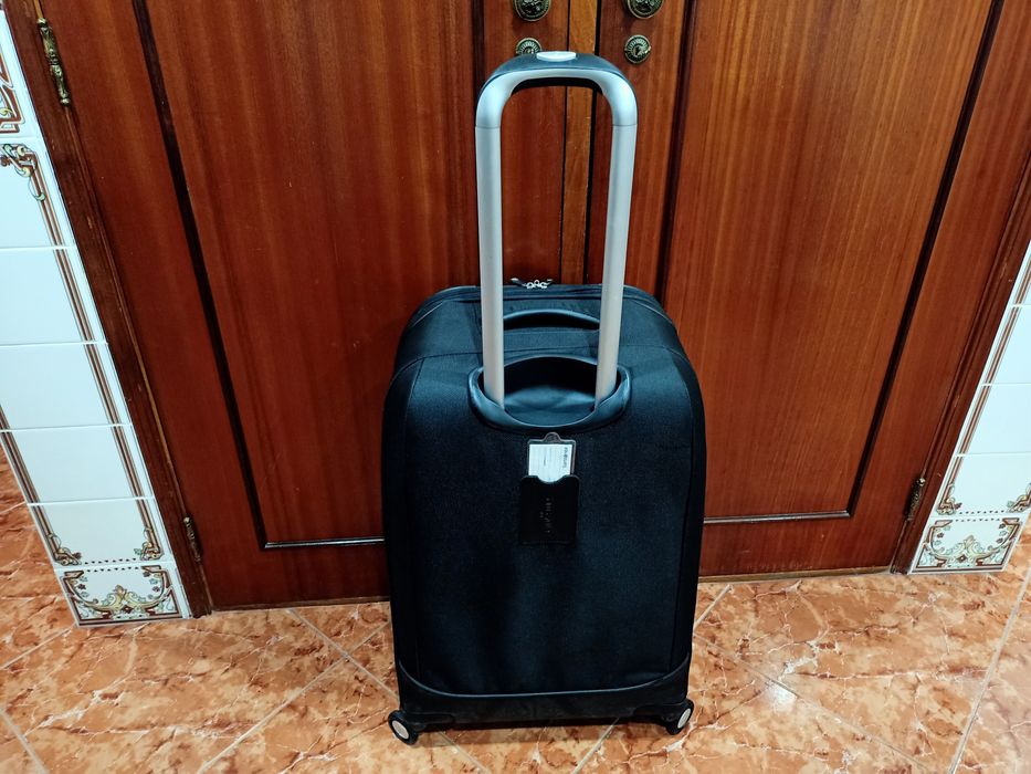 Mala malas Samsonite de porão até 23 kg viagem casa quarto apartamento