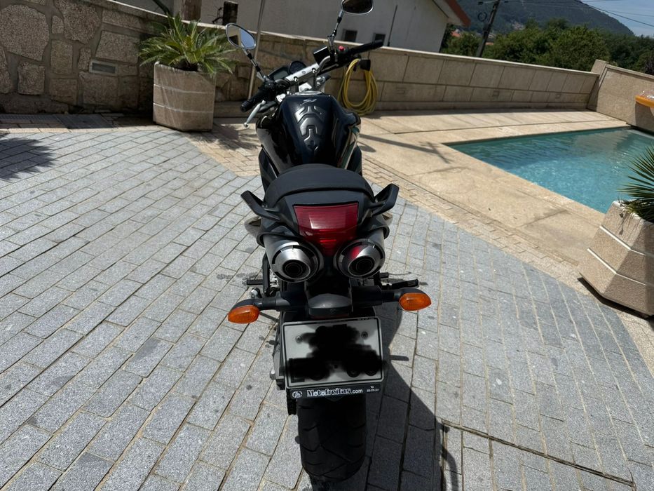 Vendo yamaha FZ6