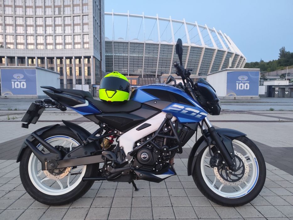 Bajaj Pulsar NS200