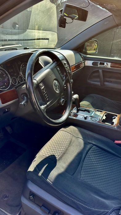 Таурег 3.2  газ/бенз 2004 р.