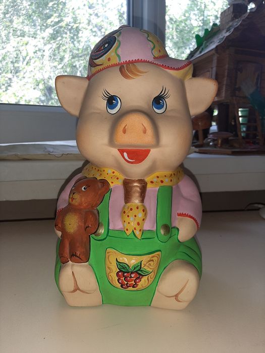 Копилка детская.