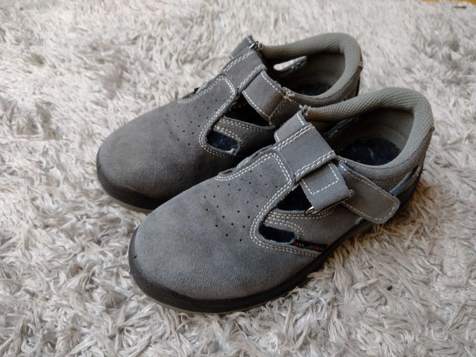 szare sandały ze skóry naturalnej 37/ 24cm
