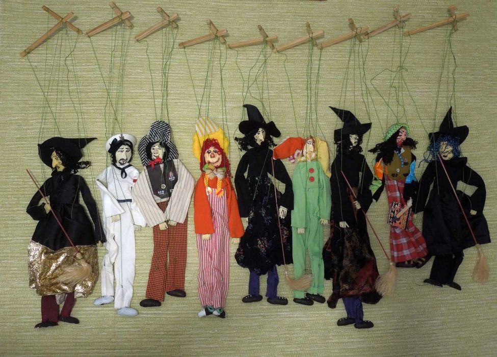 9 marionetas artesanais - 9 handcrafted puppets