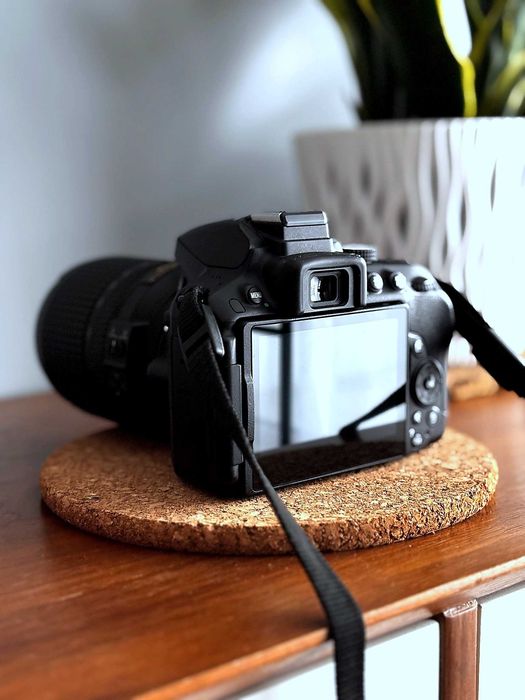 Lustrzanka Nikon D5300 + 18-140mm VR + torba Lowepro | zestaw