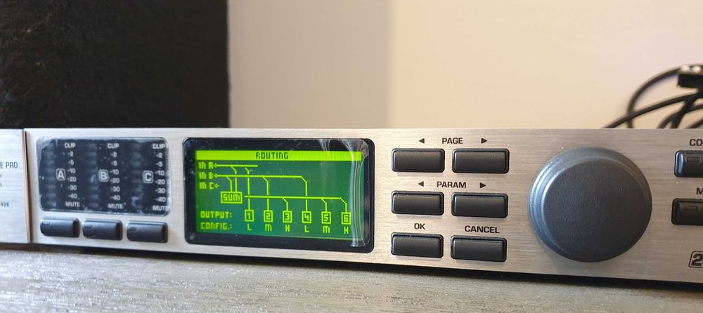 Behringer DCX2496 Ultradrive Pro DSP