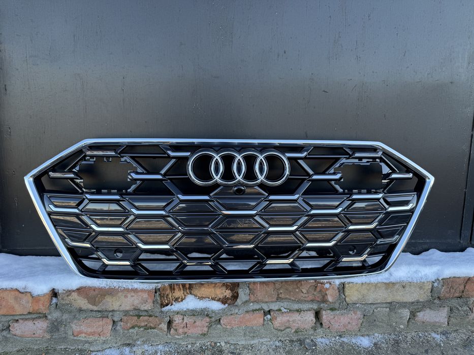 Решітка решотка радіатора grille Audi A7 C8 4K8853651N А7 С8