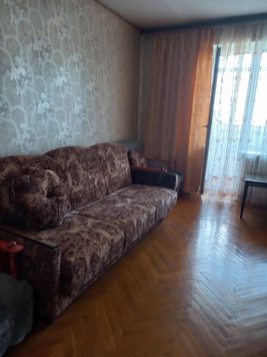 Продам 4-х кімнатну квартиру з Автономкой та зовнішнім  утепленням в зручному районі Житомира