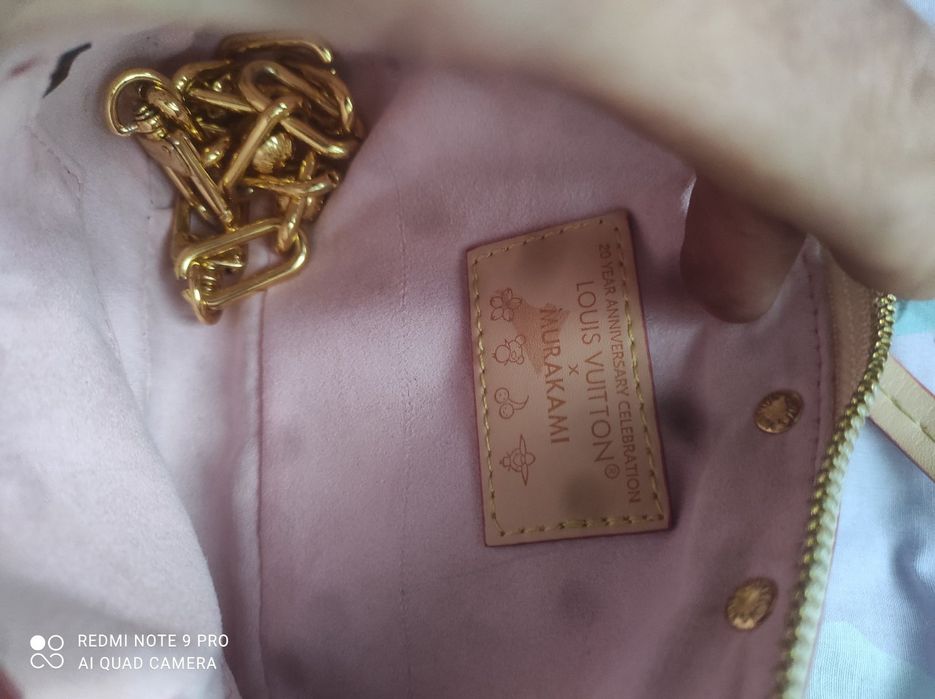 Дуже стильна сумочка фірми LOUIS  VUITTON